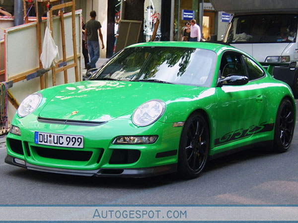 Alle kleuren van de regenboog: Porsche 997 GT3 RS