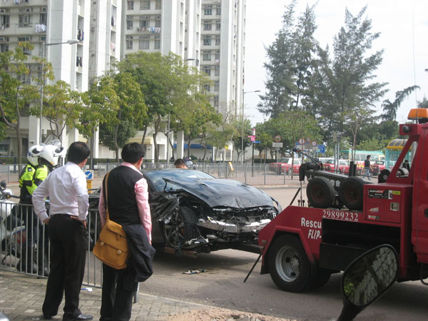 Eerste crash Nissan GT-R