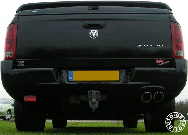 Ritje Dodge Ram SRT-10