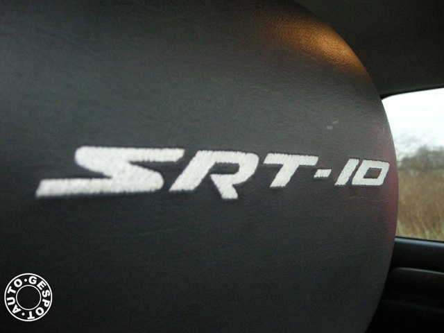 Ritje Dodge Ram SRT-10