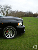 Ritje Dodge Ram SRT-10