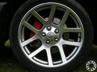 Ritje Dodge Ram SRT-10