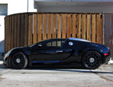 Zwarte Bugatti Veyron te koop