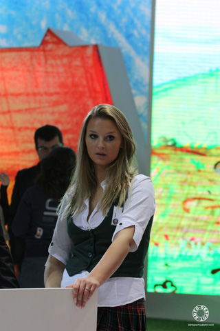 Propere dames van de Brusselse Autosalon 2010