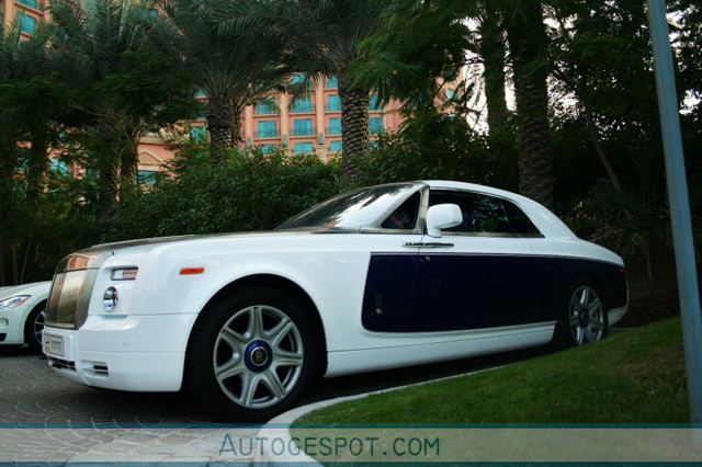 Gespot: unieke Rolls-Royce Phantom Coupé