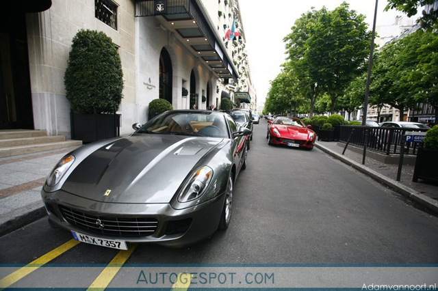 Gespot: tweelingen deel 2