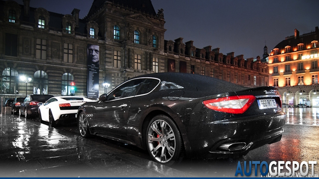 Spot van de dag: driemaal een Maserati GranTurismo in Parijs