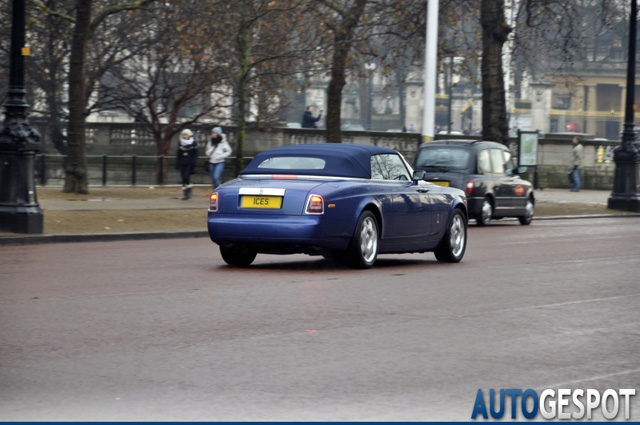 Spot van de dag: Rolls-Royce Phantom Drophead Coupé