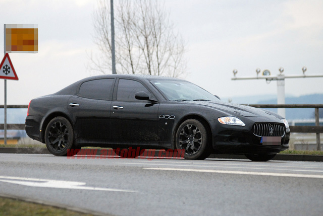 Spyshots: kleine sedan van Maserati
