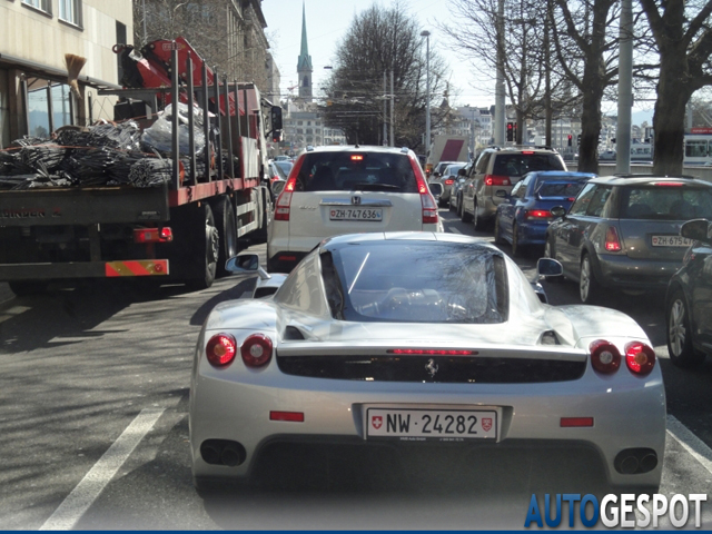 Spot van de dag: Ferrari Enzo Ferrari