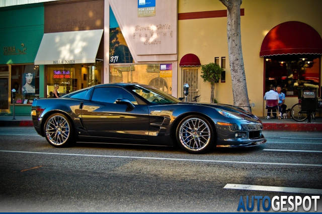 Topspot: Corvette ZR1 in sfeervol Beverly Hills