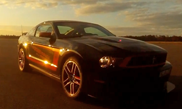 Filmpje: Ford Mustang Boss 302 Laguna Seca is een topauto! 