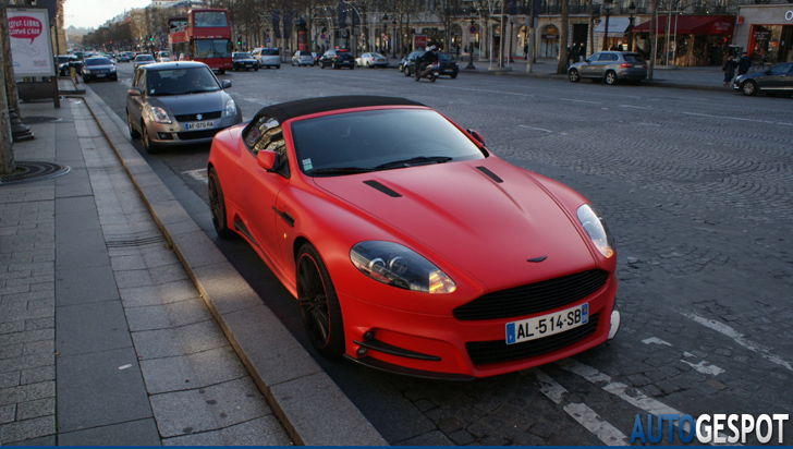 Gespot: Aston Martin DBS Volante Mansory met Dartz wrap 