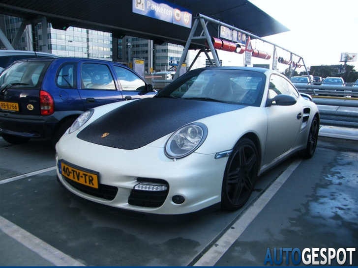 Gespot: matte kleuren deel 99