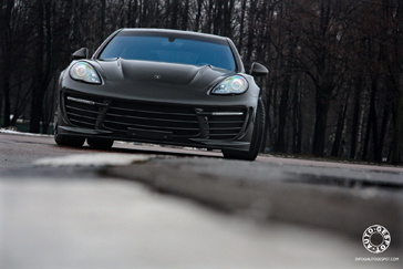 Moskou 2011: reportage TopCar Stingray GTR