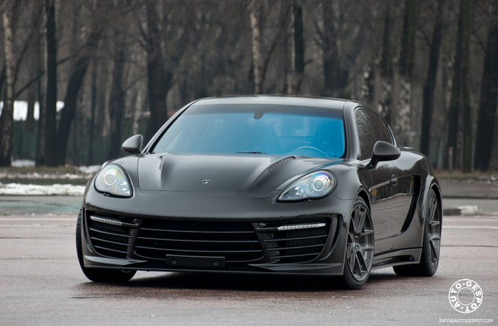Moskou 2011: reportage TopCar Stingray GTR