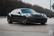 Moskou 2011: reportage TopCar Stingray GTR