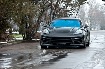 Moskou 2011: reportage TopCar Stingray GTR