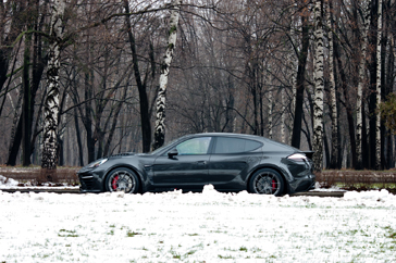 Moskou 2011: reportage TopCar Stingray GTR