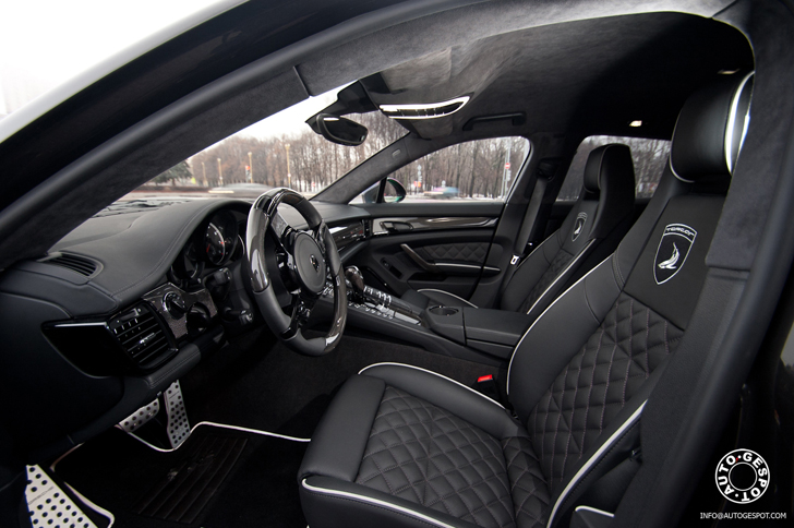 Moskou 2011: reportage TopCar Stingray GTR