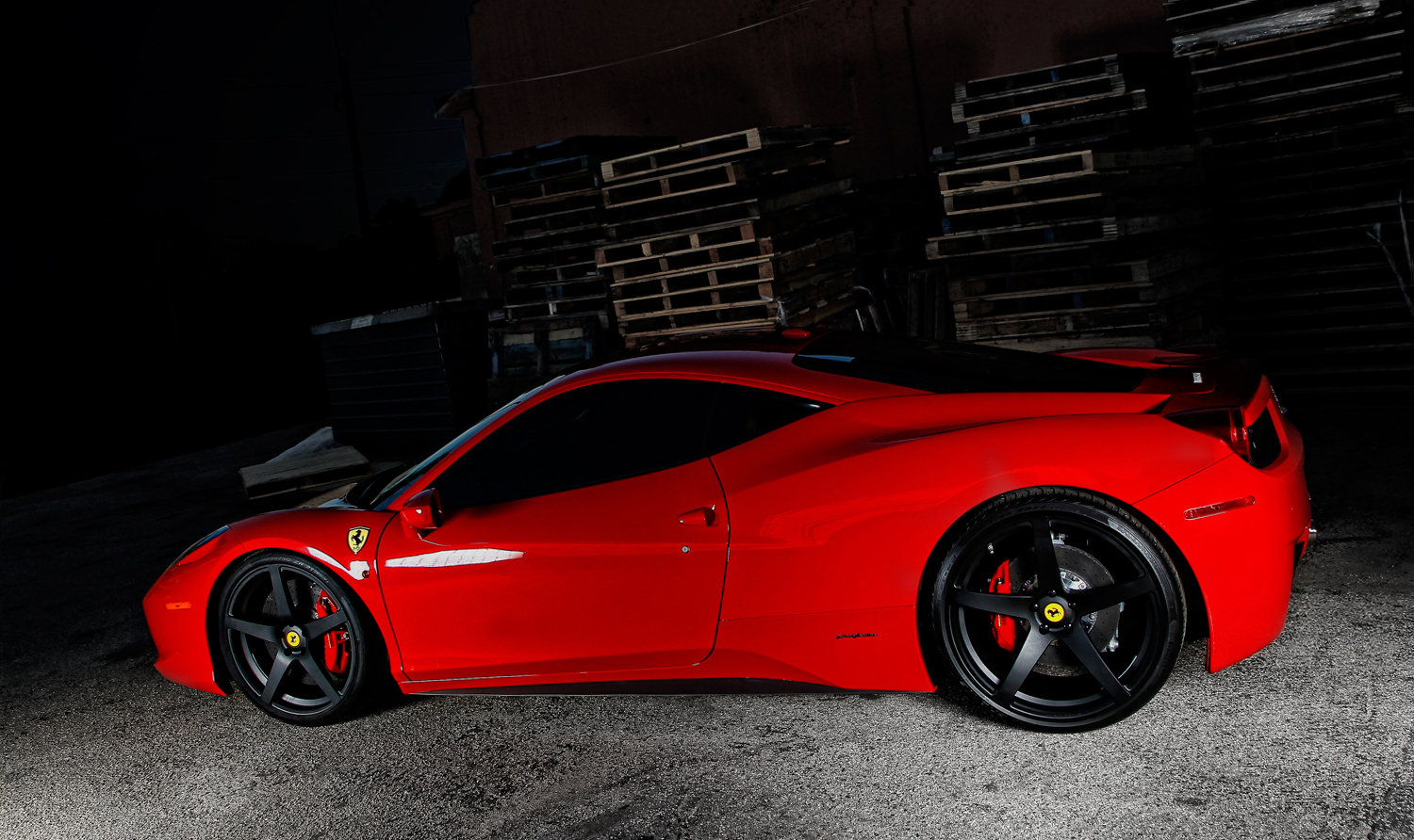Sterk contrast: Vorsteiner VS-130 Series op Ferrari 458 Italia