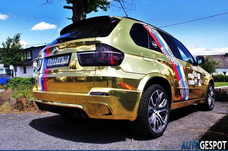 Gespot: de bekende BMW X5 M van Smotra.ru