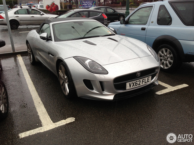 De eerste is er! De Jaguar F-Type S!