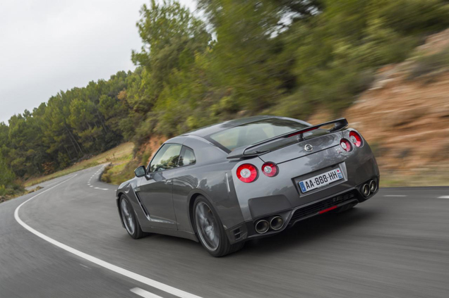 Nieuwste Nissan GT-R doet Nordschleife in 7:18.6 