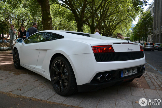 Couleurs mattes, 145e partie : numéro spécial Lamborghini !