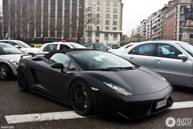 Couleurs mattes, 145e partie : numéro spécial Lamborghini !