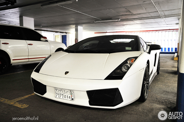 Couleurs mattes, 145e partie : numéro spécial Lamborghini !