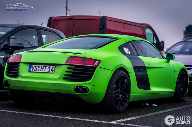 Spotted: Poisonous Audi R8