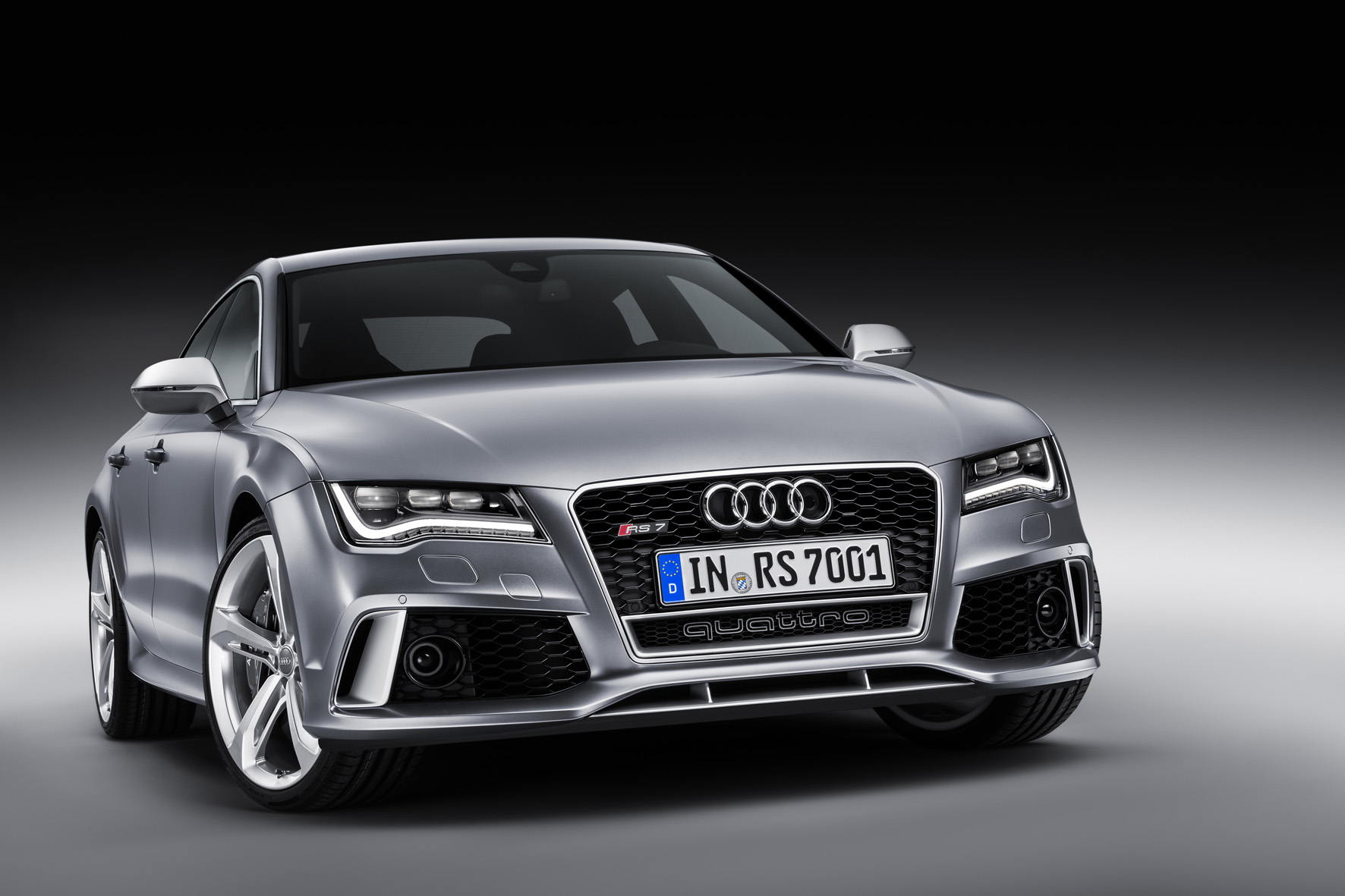 Autobaanbeul: Audi RS7 Sportback 