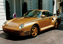 Drie unieke Porsche 959's gespot in Parijs