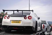 赛道猛虎: 日产 GT-R Litchfield LM1000