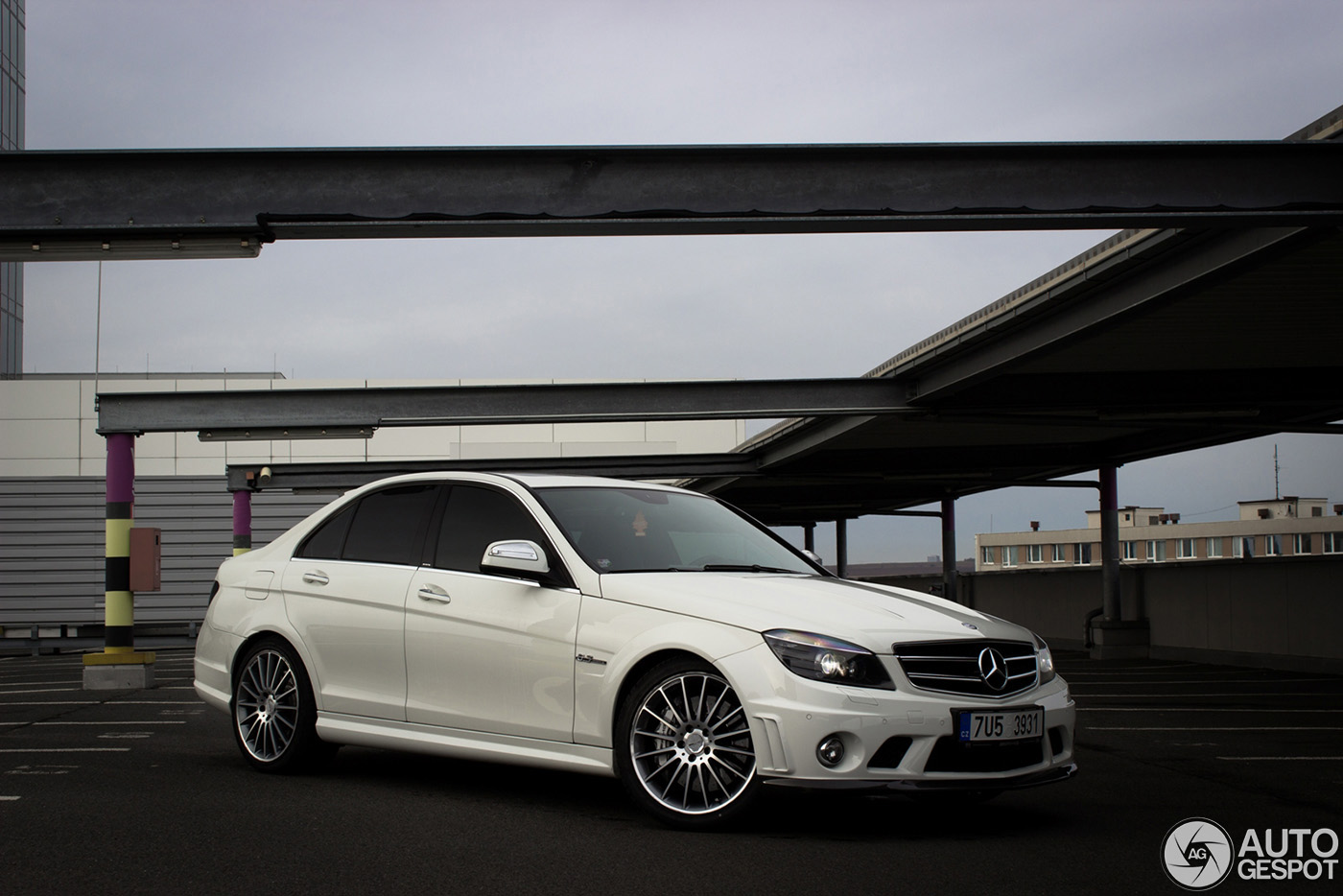 Fotoshoot: Mercedes-Benz VÄTH V63RS C