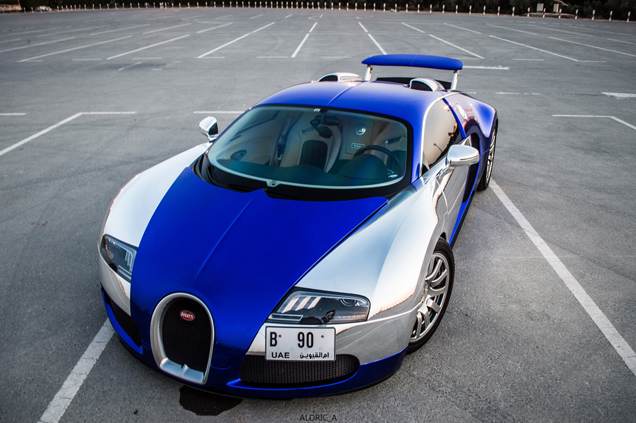 Fotoshoot: Bugatti Veyron 16.4 in Dubai