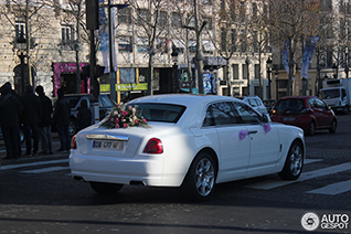 Trouwen doe je in een Rolls-Royce