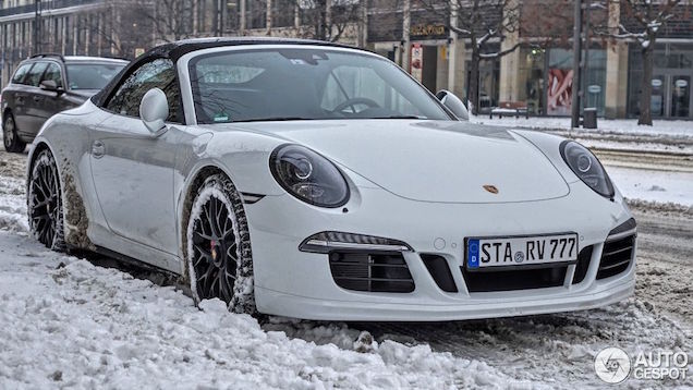 Handig in de sneeuw: Porsche 991 Carrera 4 GTS