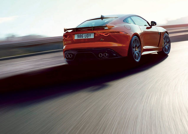 Ongekend dik is de Jaguar F-TYPE SVR