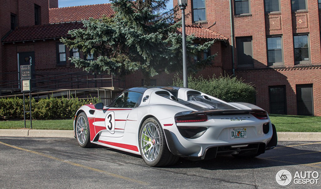 Porsche 918 Spyder op zijn best gespot!