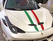 Ian Poulter zijn Ferrari 458 Speciale A is really special indeed