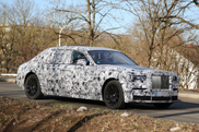 Rolls-Royce Phantom spyshots with renewed design
