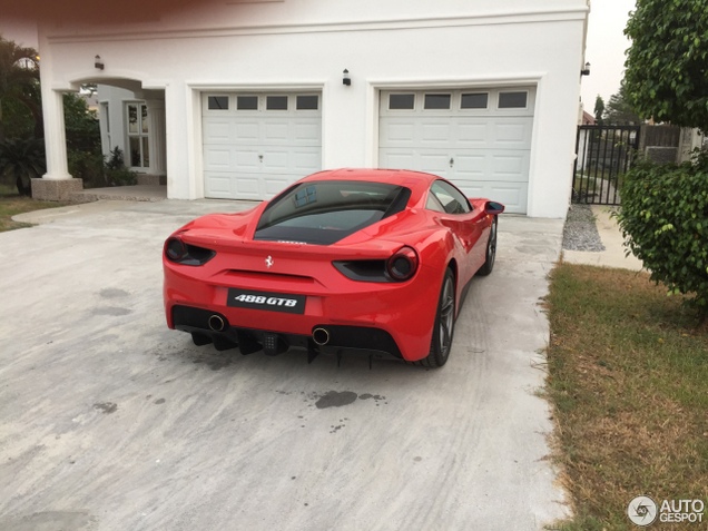 Ferrari 488 GTB in Nigeria blijft apart