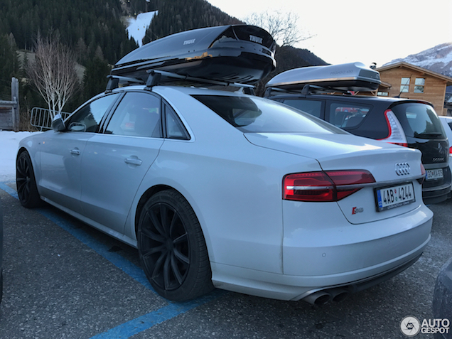 Spotwaardig op wintersport: Audi S8