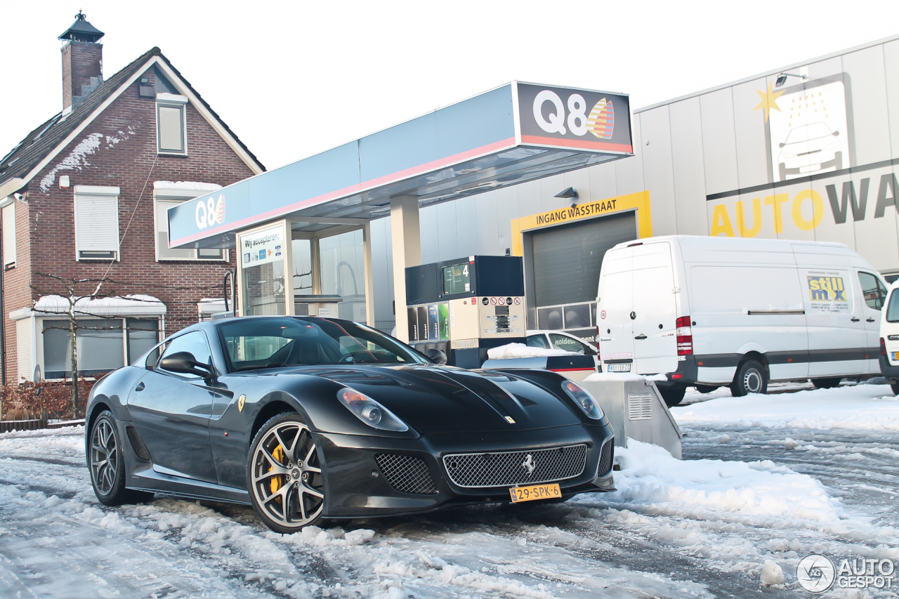 Spot van de Dag: Ferrari 599 GTO in de sneeuw