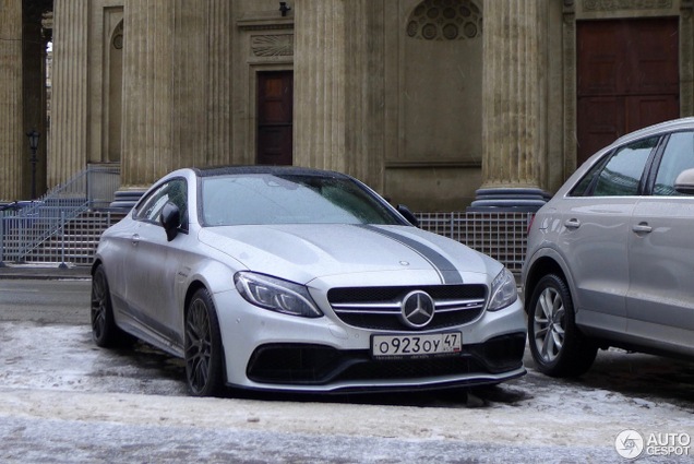 Welke uitvoering van de C 63 S Coupe Edition 1 wil jij?