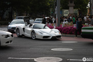 The white Enzo is still cruisin down the streets of Tokyo