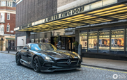 Mercedes-Benz SLS AMG Black Series is perfecte auto for Thor