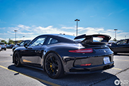Spot of the Day USA: Blacked out Porsche 991 GT3